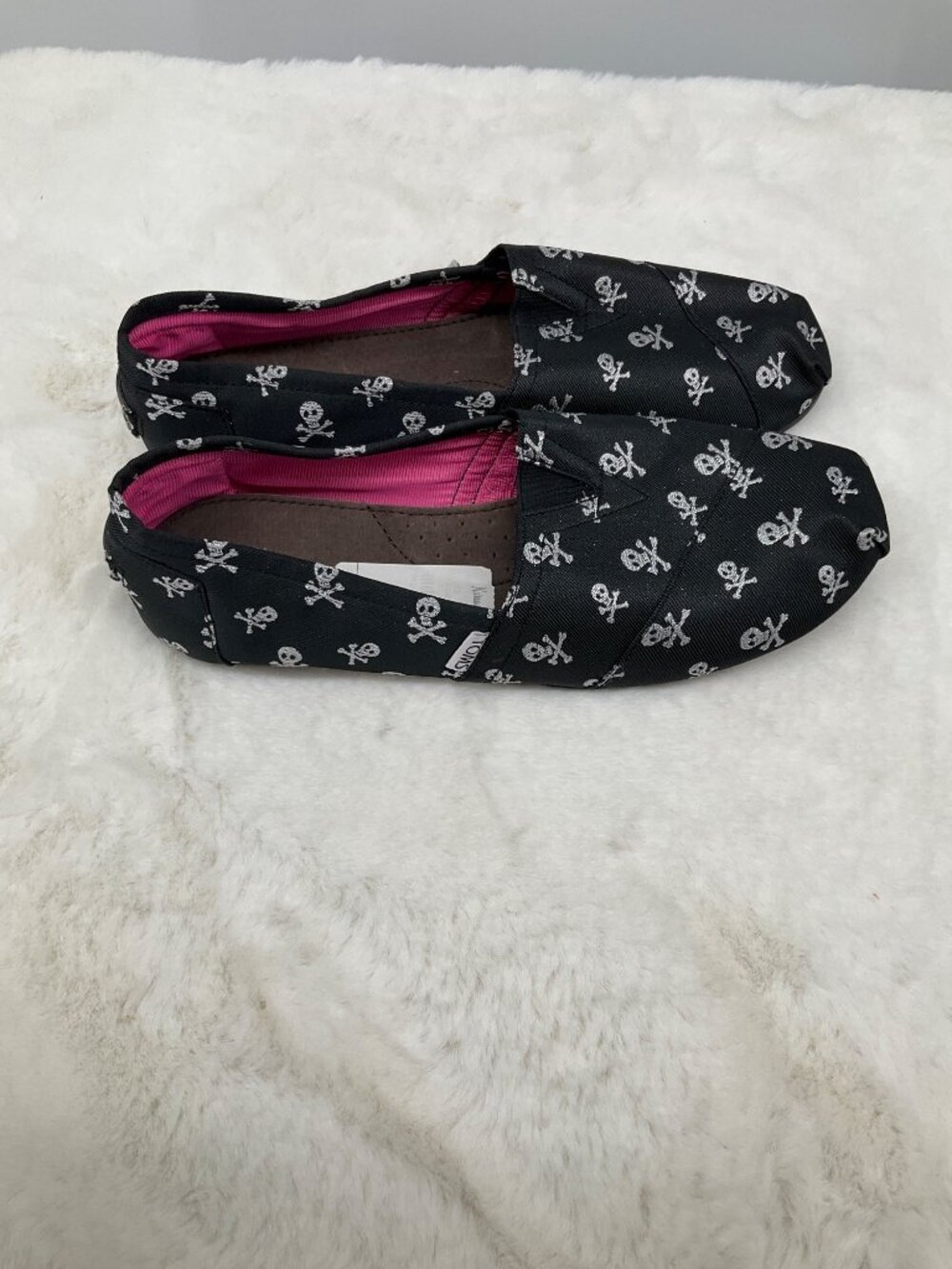 Tom’s classic size W 9.5 Black Silver Sarkle Skulls slip-on NEW - Picture 4 of 8